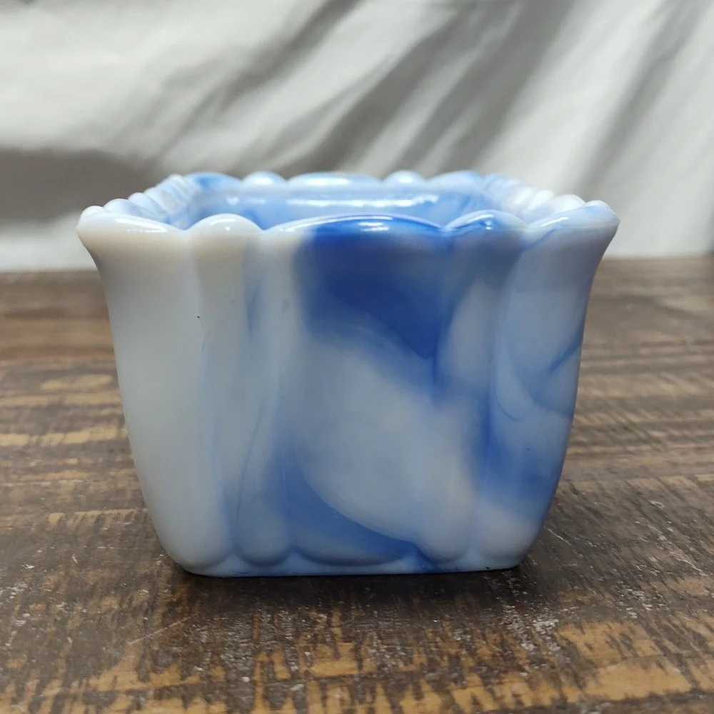 Vintage Akro Agate Bowl Made in the USA marble ruffled edge